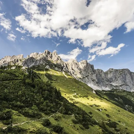 Two Summits * Prama