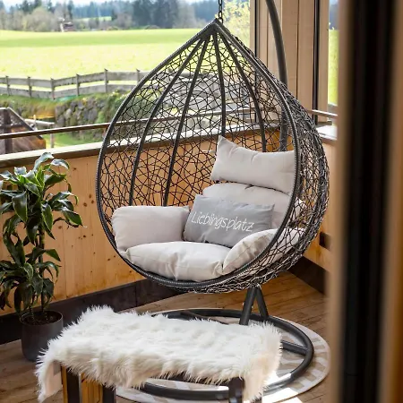 Two Summits Apartment Prama