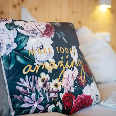 Apartment Two Summits *