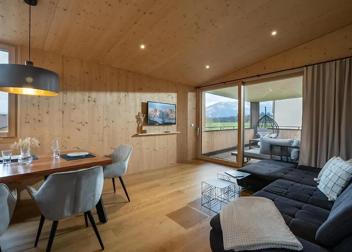 Two Summits Apartment Prama